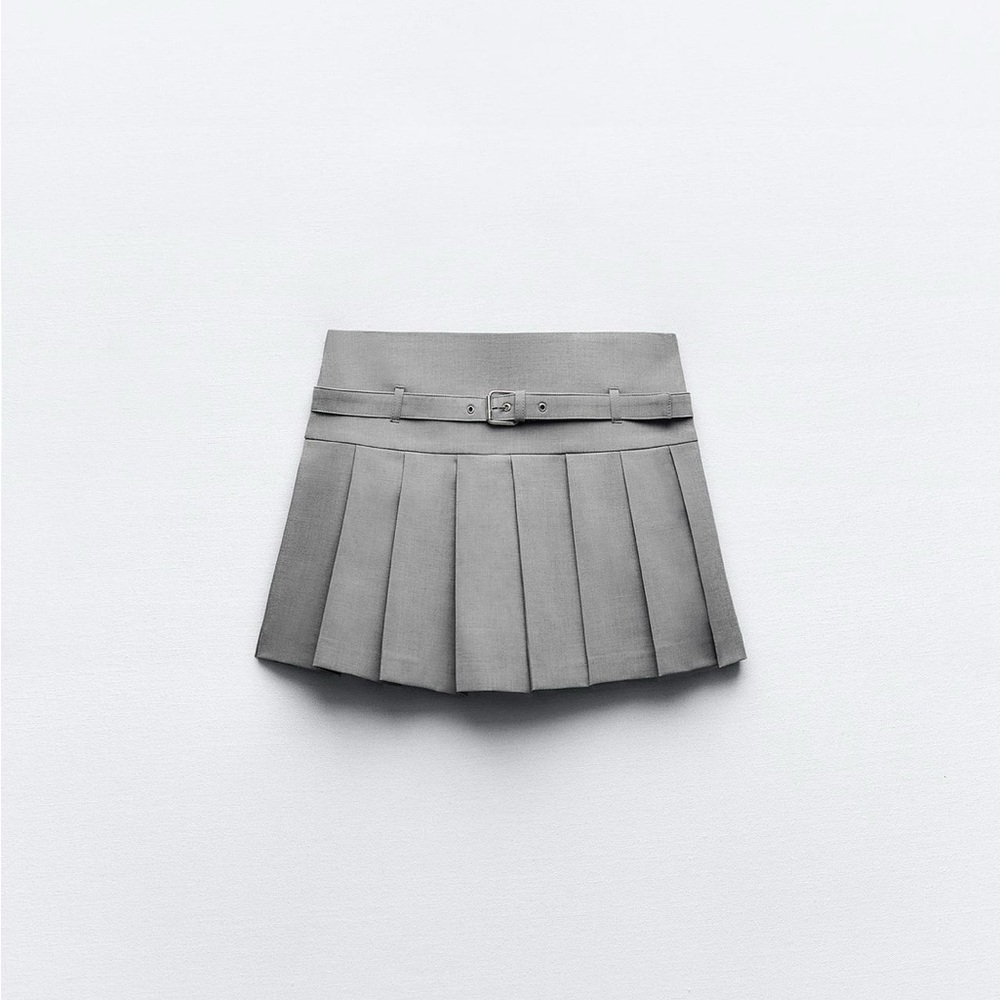 Zara Gray Pleated Mini Skort